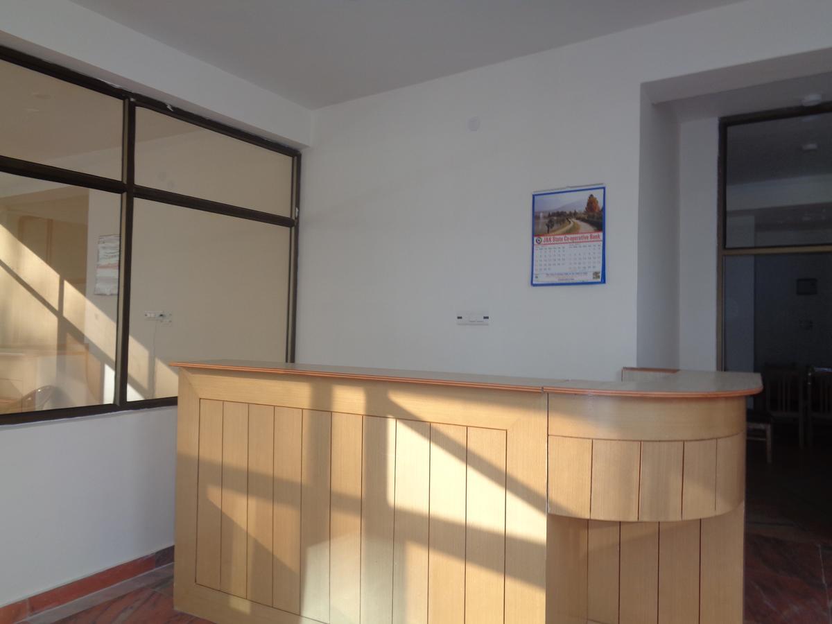 Hotel Wang Residency Leh Bagian luar foto