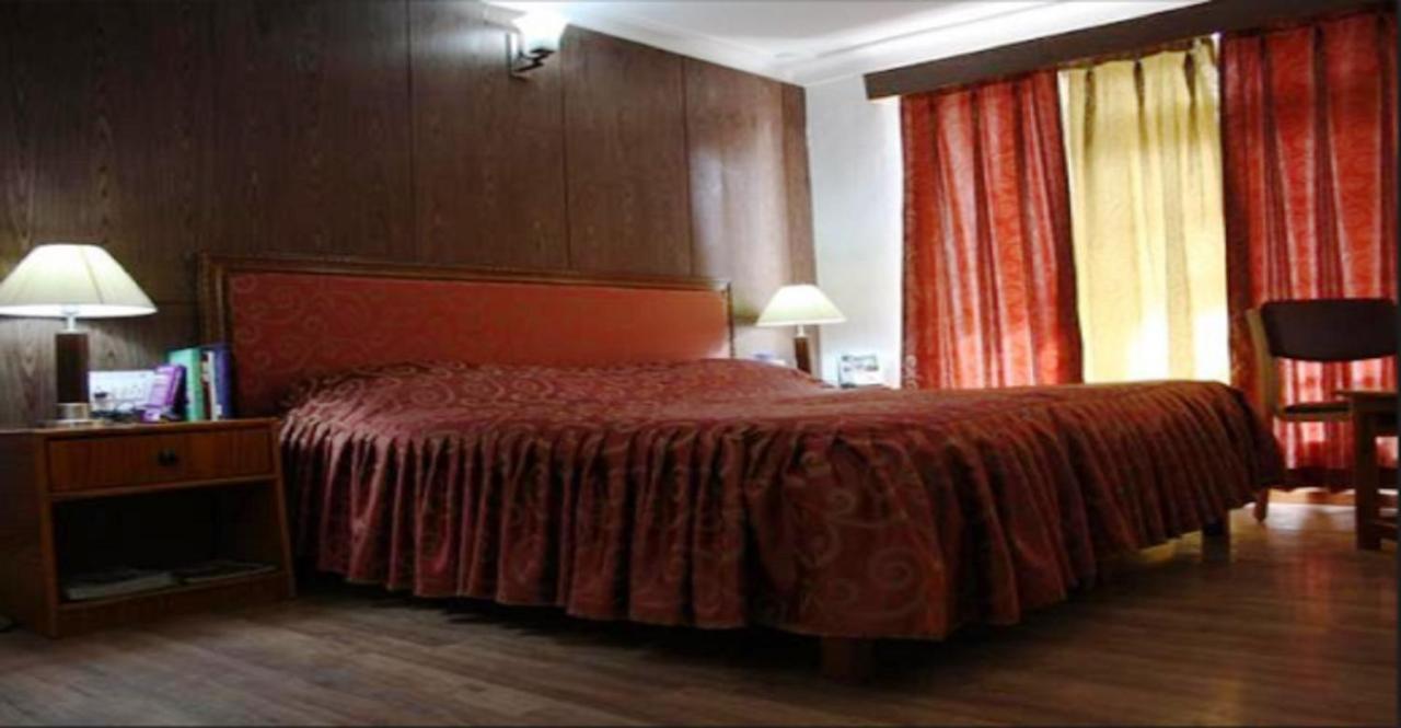 Hotel Wang Residency Leh Bagian luar foto